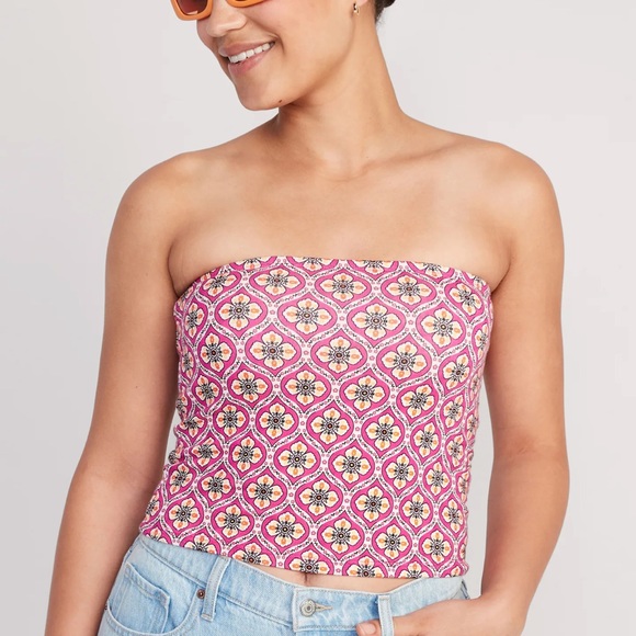 NWT OLD NAVY Cropped Tube Top  Color:
Purple Print SIZE LARGE - Picture 5 of 8